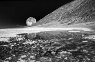 Moon over Badwater-9794.jpg Moon over Badwater-9794.jpg